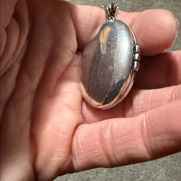 CATHERINE POPESCO STERLING SILVER PLATED OVER COPPER LOCKET 24" NECKLACE - Picture 4 of 11